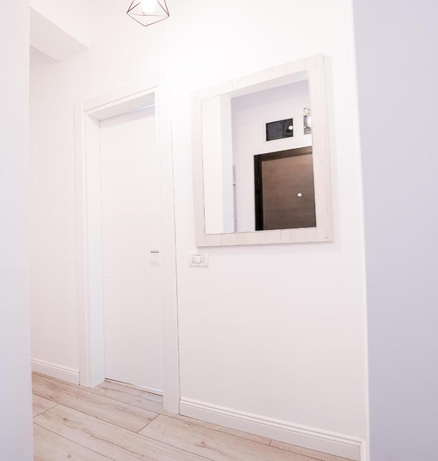 Calin Luma Studio Apartment Navodari Luaran gambar